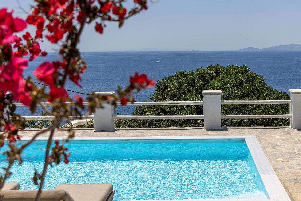 Big Blue Suites & Apartments Kionia Luaran gambar