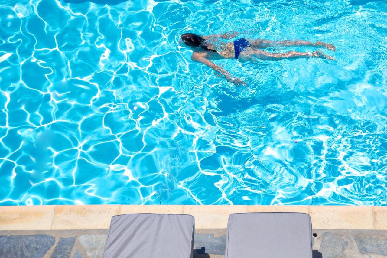 Big Blue Suites & Apartments Kionia Luaran gambar